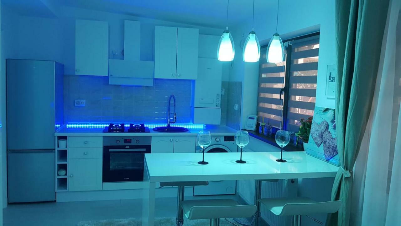 Smart Home Lux Iasi Exterior photo