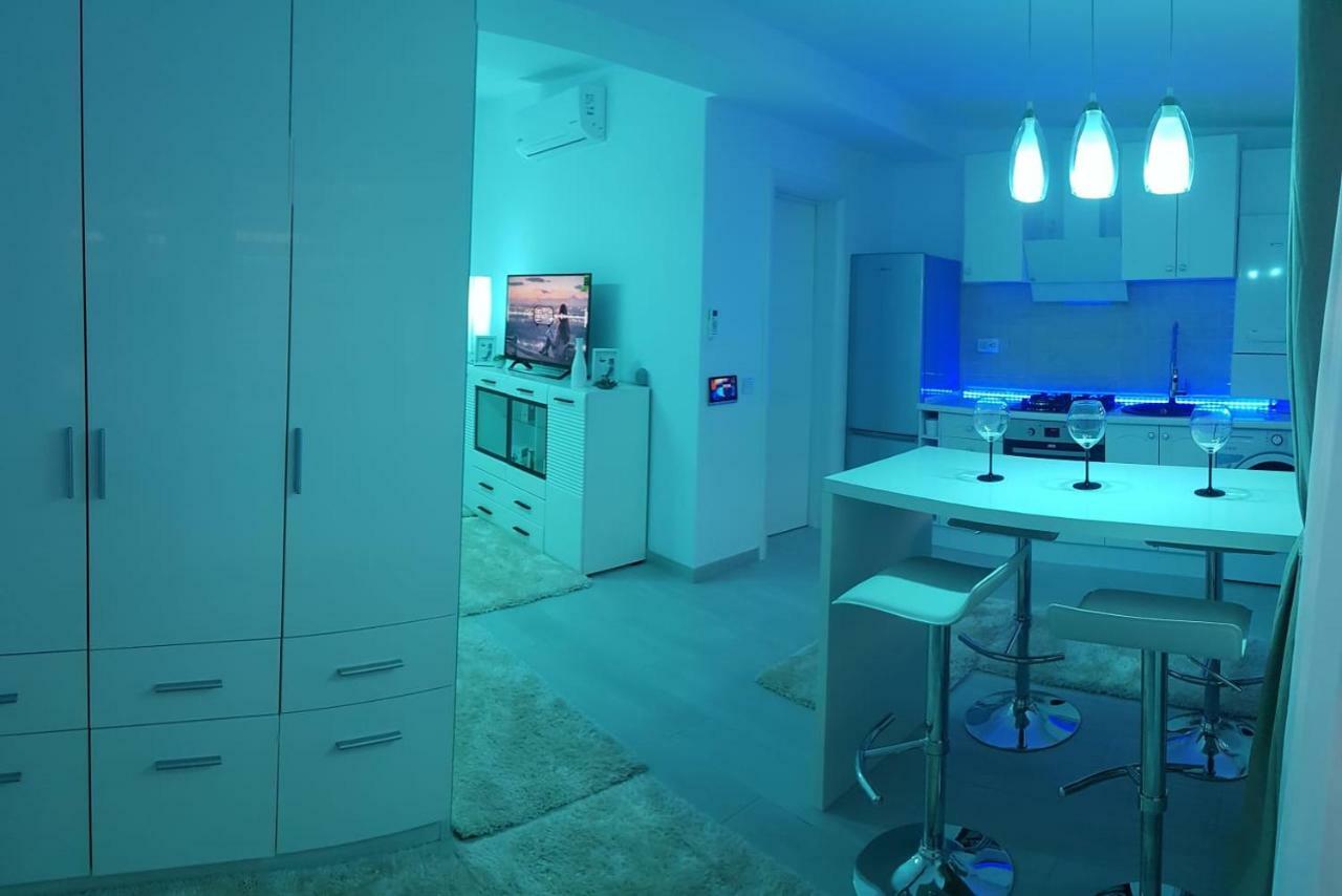 Smart Home Lux Iasi Exterior photo
