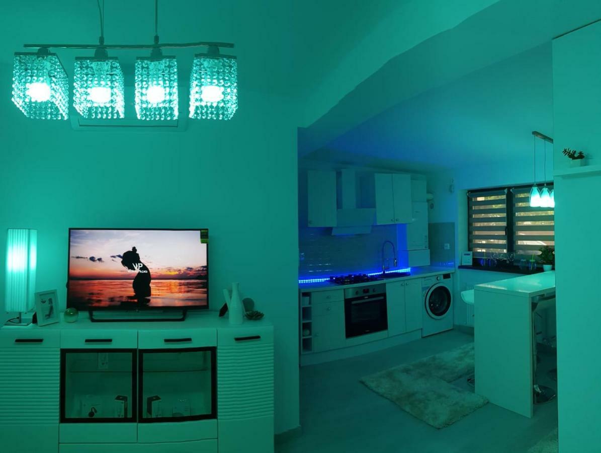 Smart Home Lux Iasi Exterior photo